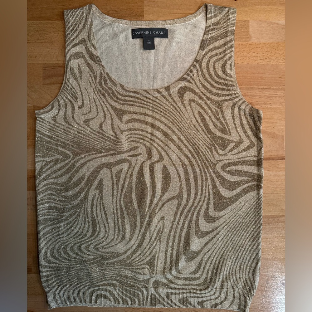 Josephine Chaus Cream and Gold Patterned Blouse